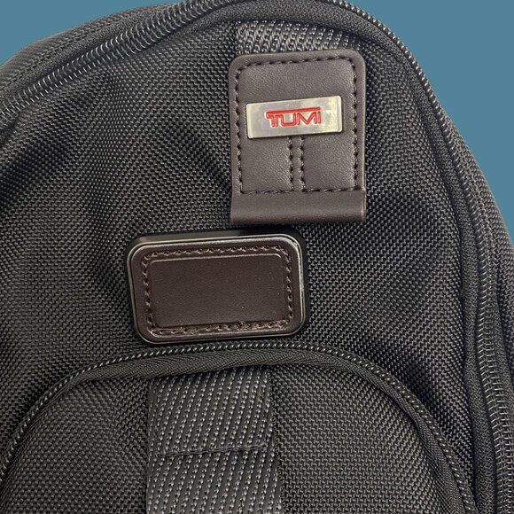 Tumi Alpha Bravo Compact Shoulder Bag|Chest Pack - Picture 3 of 5
